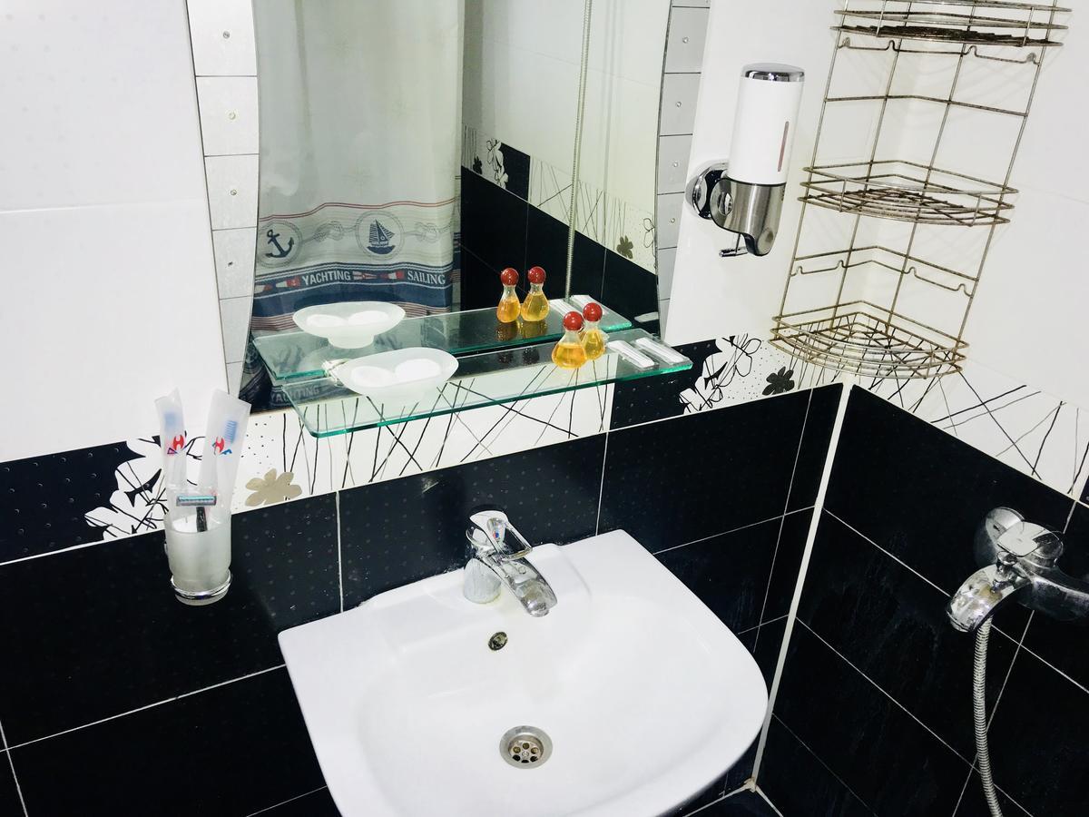 Check-In Hostel Bakü Dış mekan fotoğraf